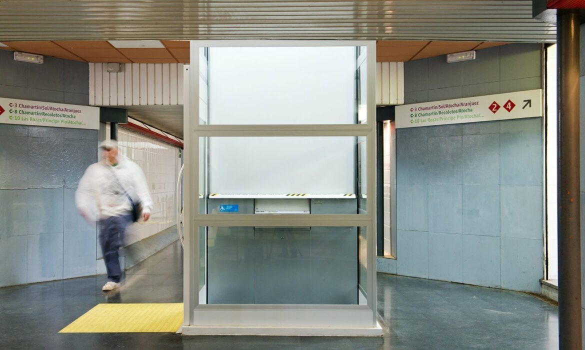 Torrelodone Train Station disabled lift