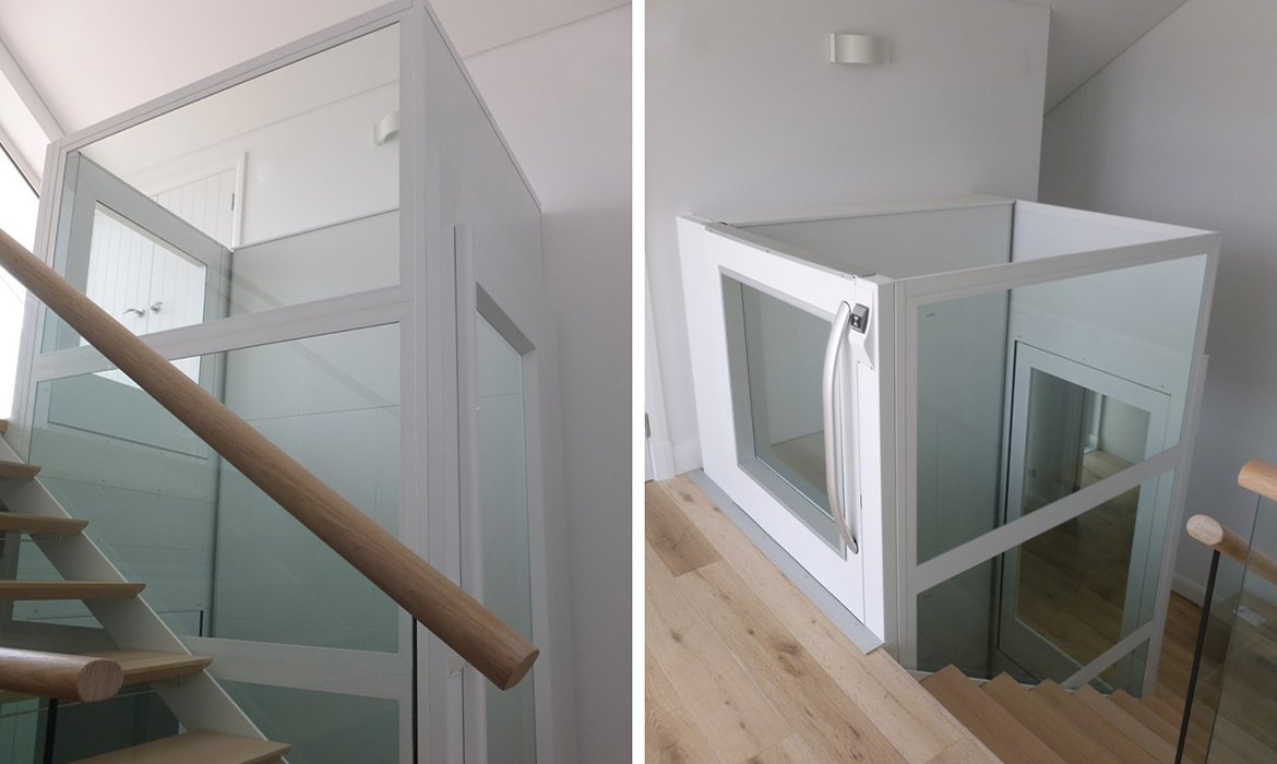 Gate for vertical platform lift