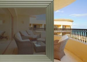 Glass lift in tinted glass