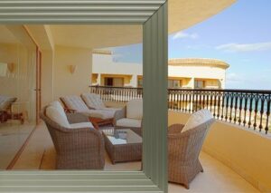 Glass lift tinted glass