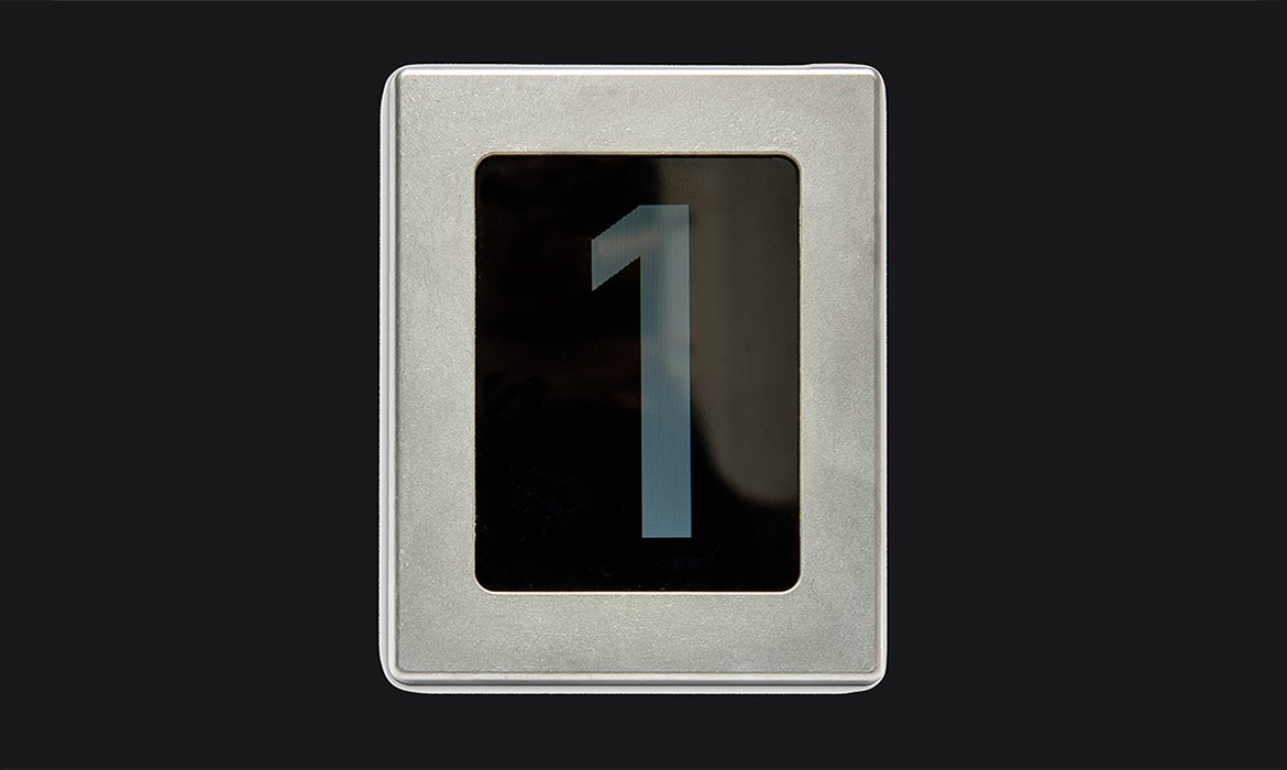 Communication systems for cabin lifts and platform lifts